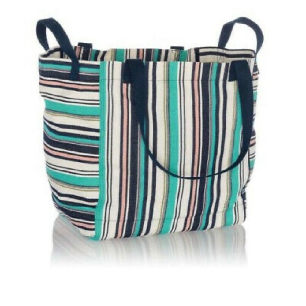 (Used)New Horizons Tote Caribbean Waves 🌊